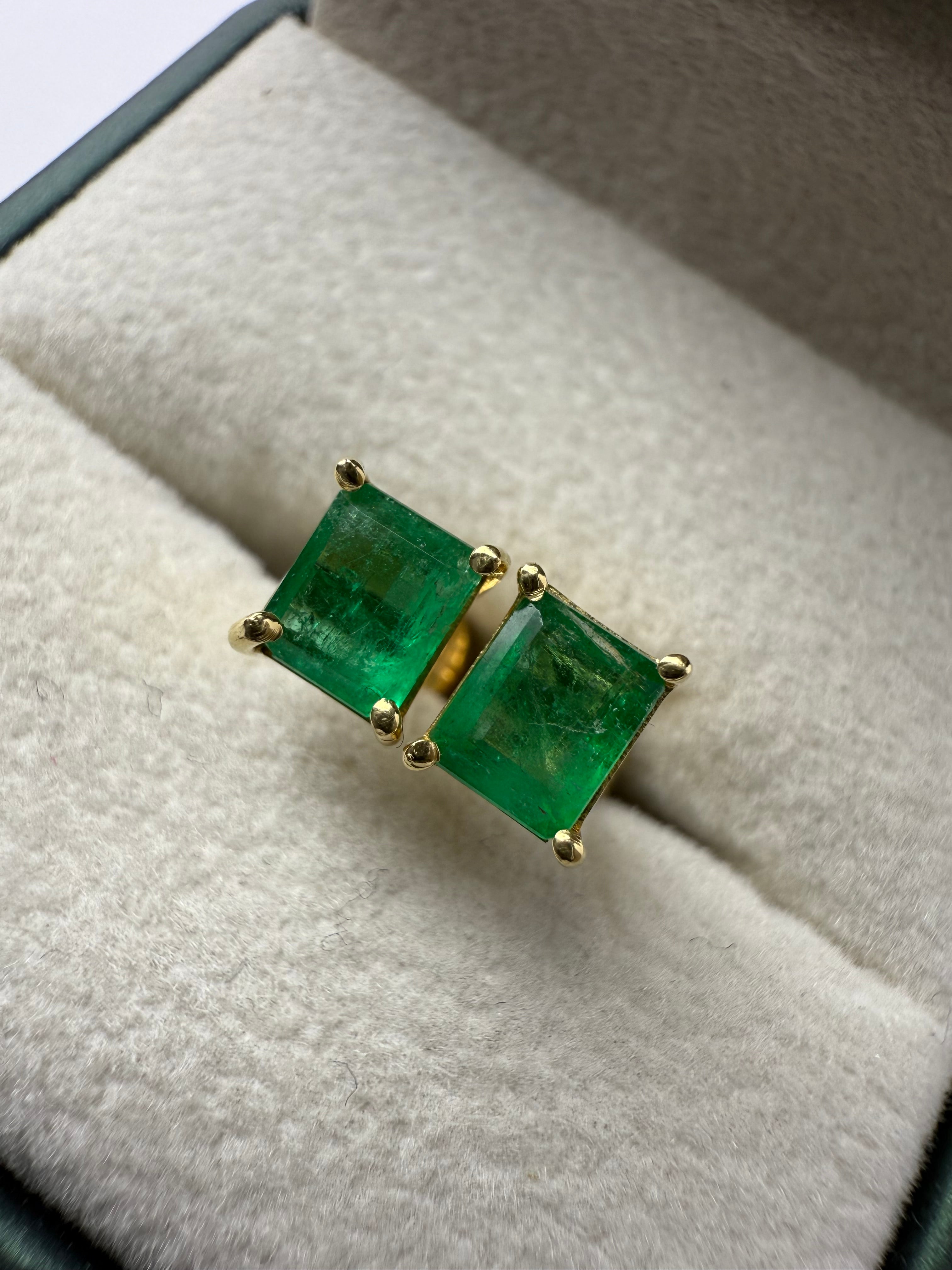 Aretes de oro 18k emerald