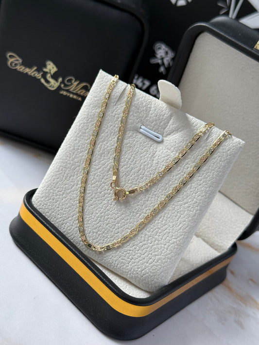 Cadena escalera plana 3 oros 18k