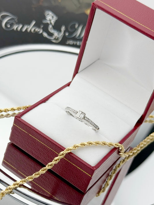 Anillo oro blanco 18k con Diamantes baguette