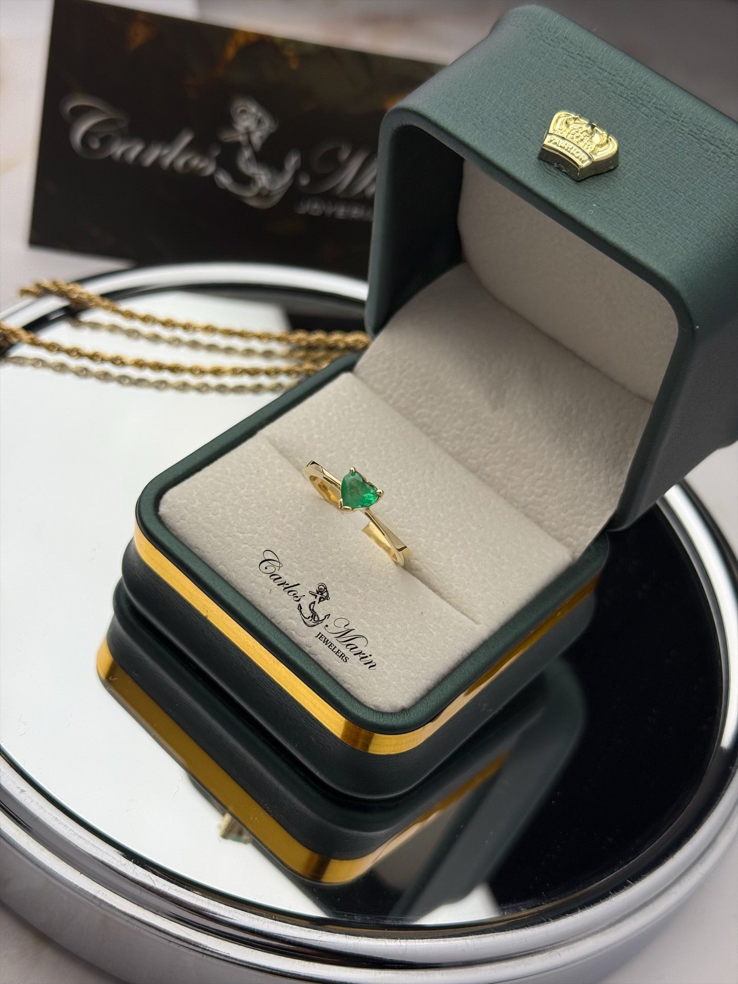 Anillo Emerald heart